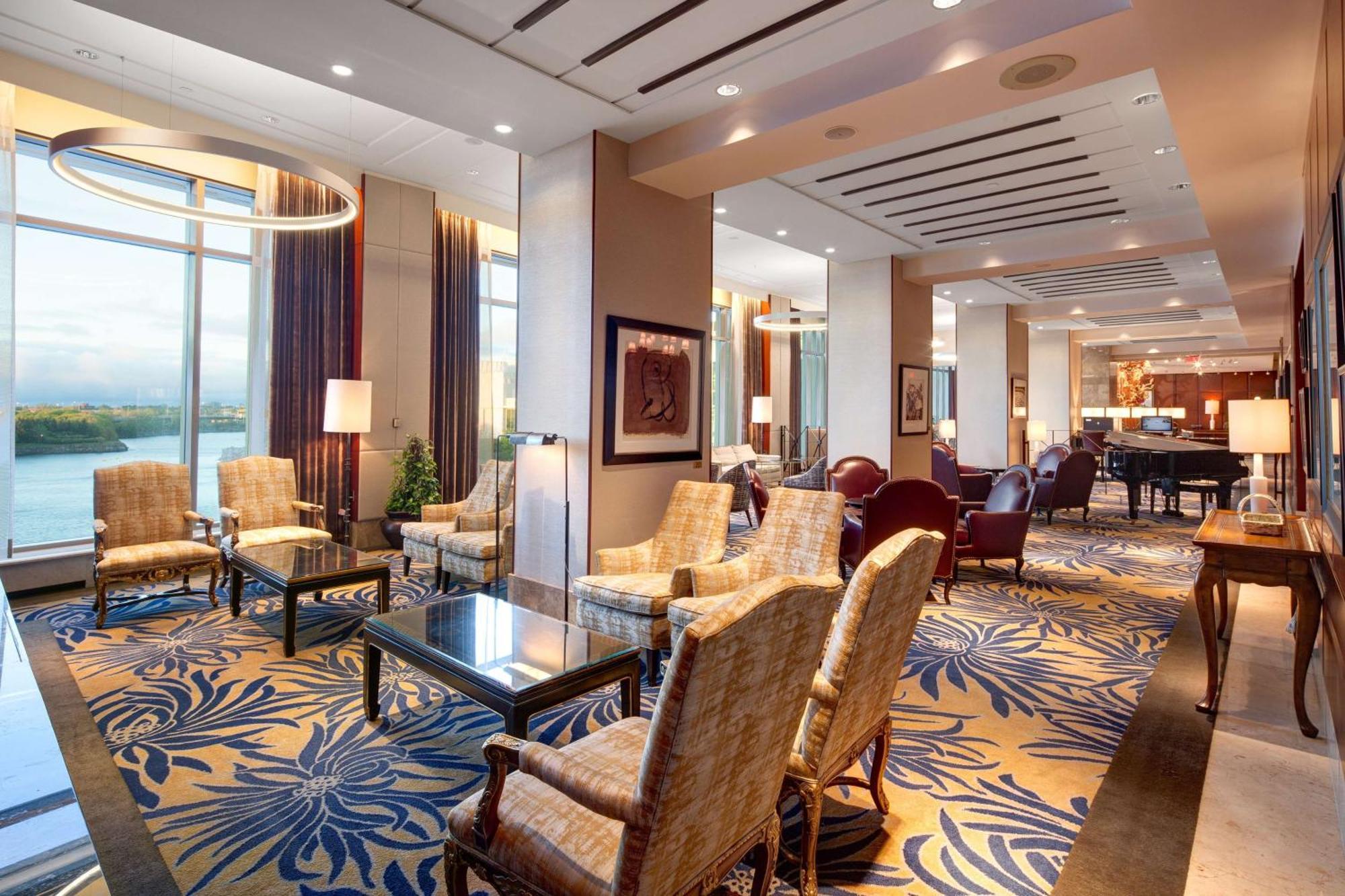Hilton Lac-Leamy Gatineau Exterior photo