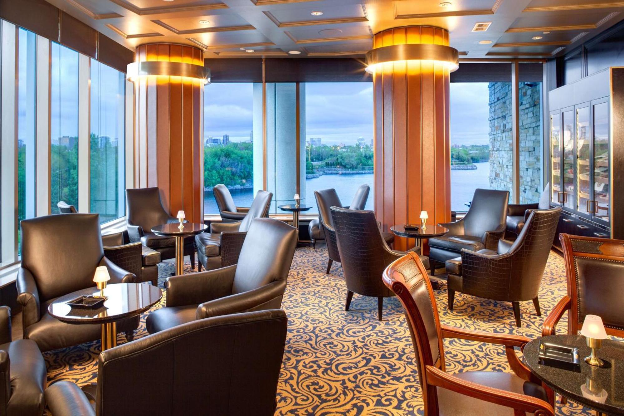 Hilton Lac-Leamy Gatineau Exterior photo